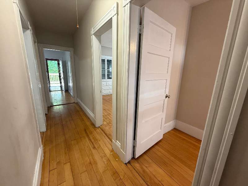 28 Pinedale Rd #1 - Photo 4 of 19