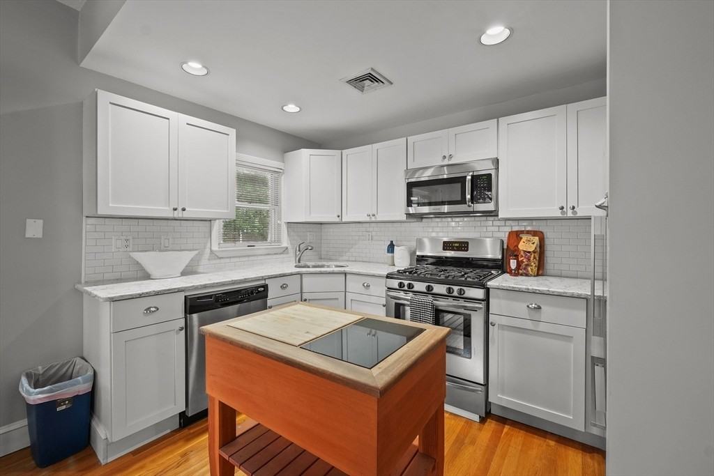 1 Scott Pl #6 - Photo 4 of 10