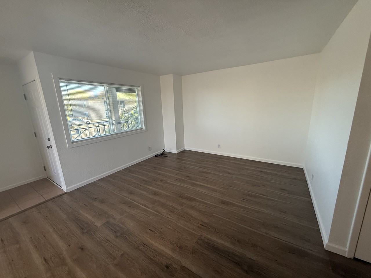 13216 Mountain Rd Ne - Photo 5 of 23