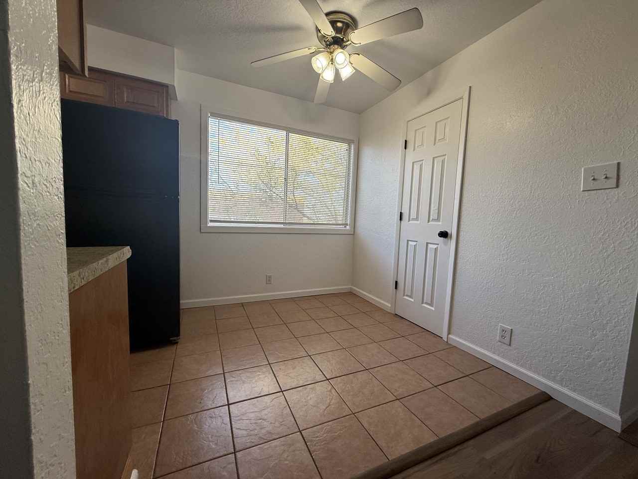 13216 Mountain Rd Ne - Photo 7 of 23