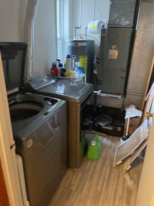 1223 Harvard St Nw #A - Photo 5 of 12