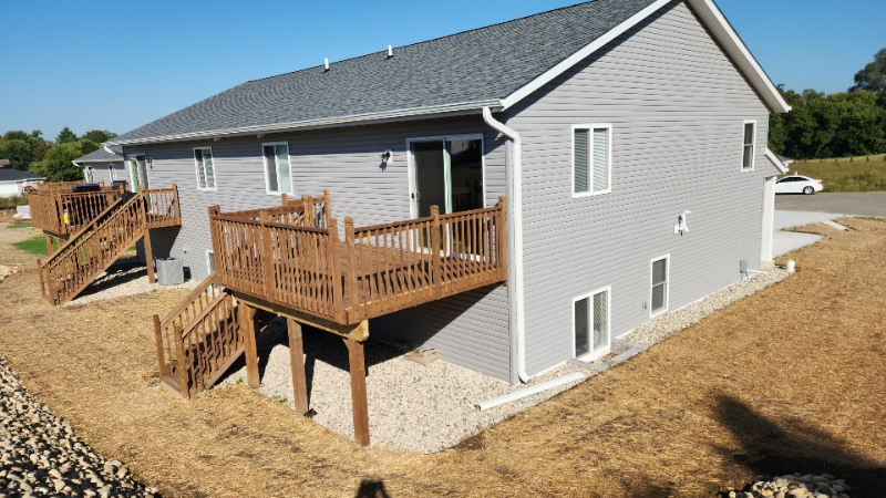 5981 Hanson Ct - Photo 3 of 16