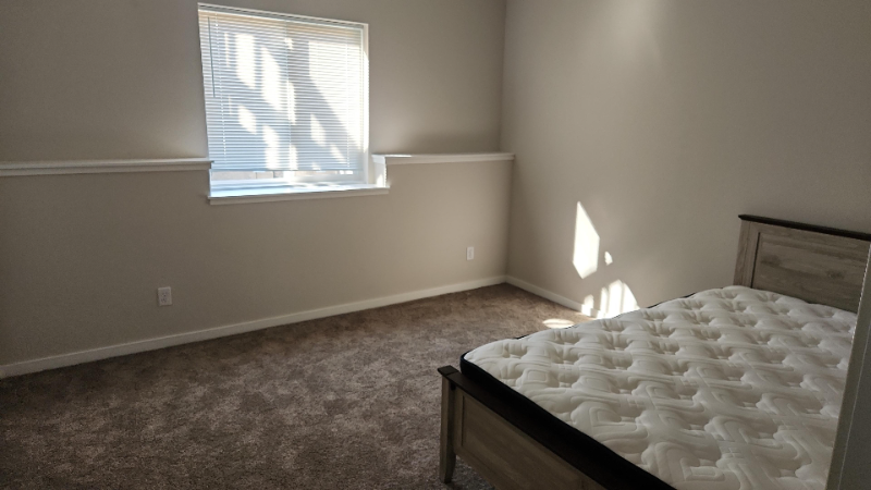 5981 Hanson Ct - Photo 5 of 16