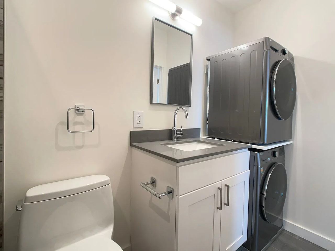 1654 Union Ave - Photo 3 of 9