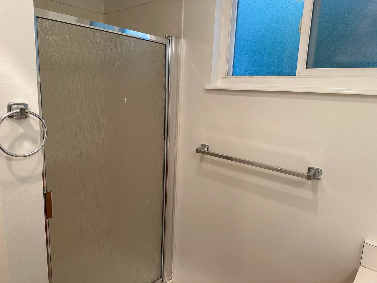 780 Center Blvd - Photo 3 of 15