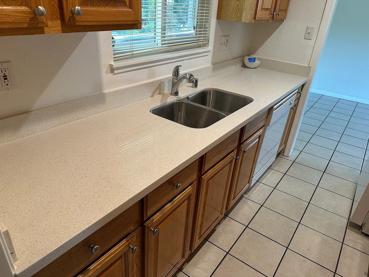 780 Center Blvd - Photo 6 of 15