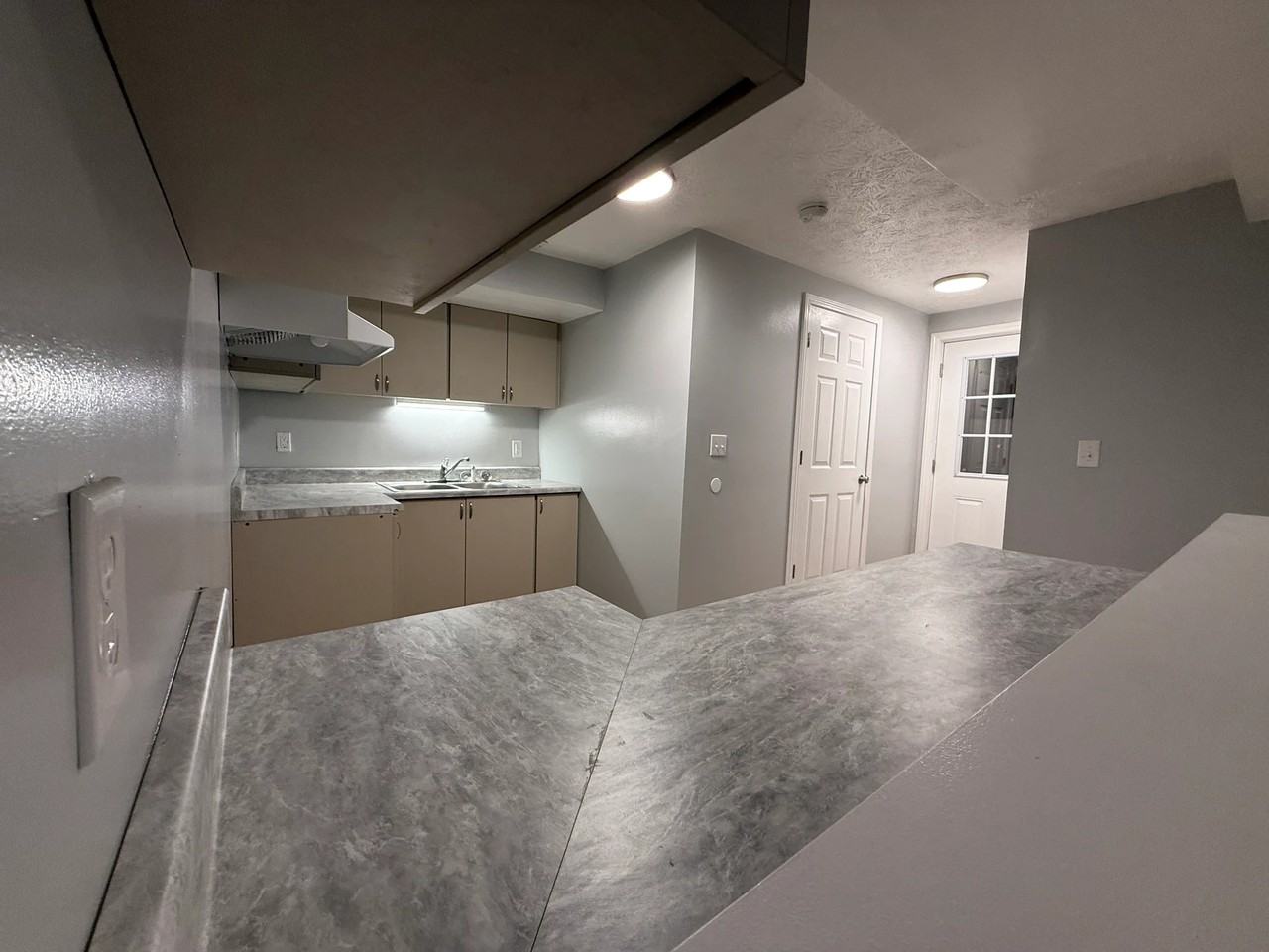 516 Pearl St #2 - Photo 2 of 16