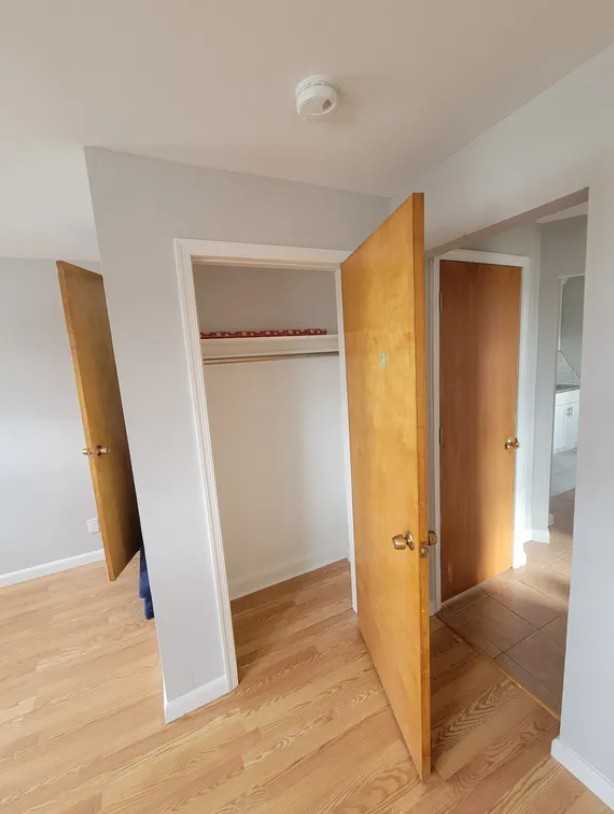 142 Clinton Pl #6D - Photo 6 of 13