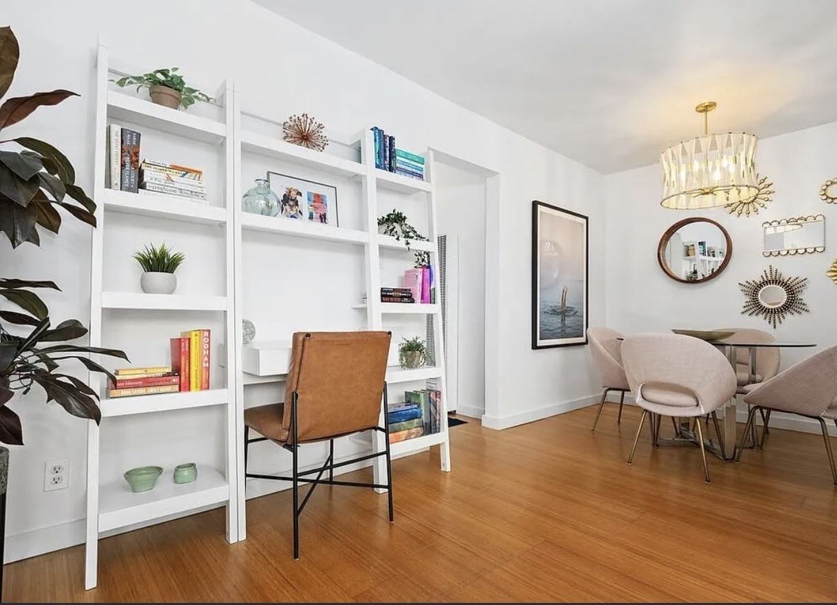 2431 3rd St #9 - Photo 7 of 8