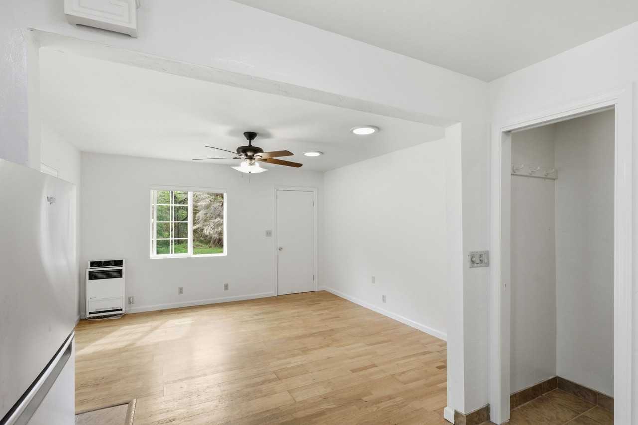 200 Olive Springs Rd - Photo 6 of 10