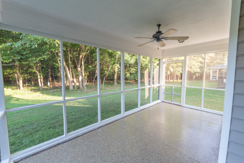 2076 Queens Point Dr - Photo 6 of 11