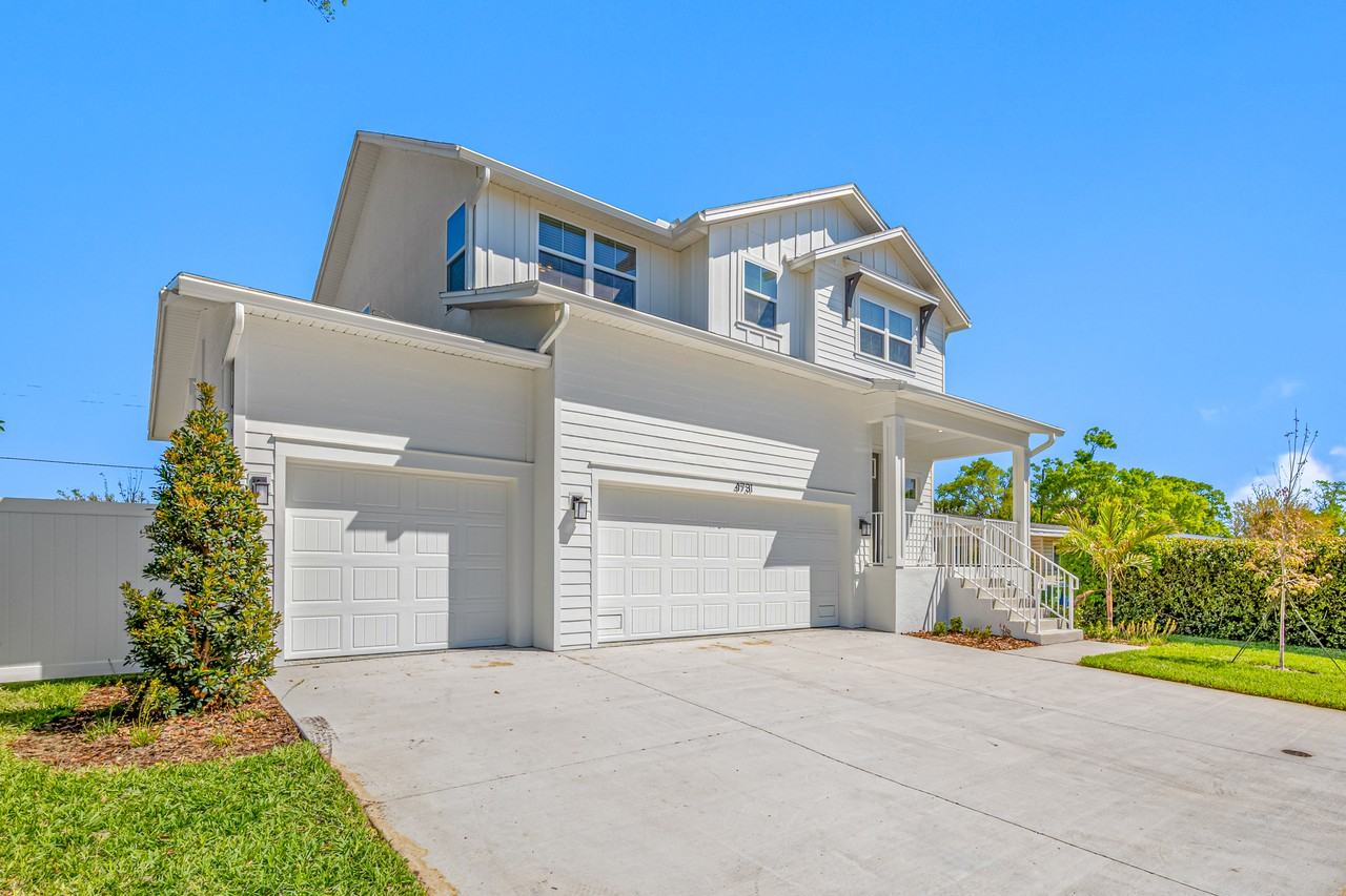 4731 W Trilby Ave - Photo 3 of 42