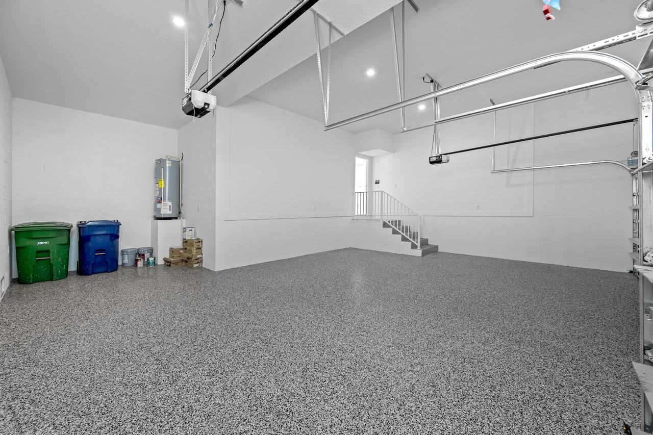 4731 W Trilby Ave - Photo 6 of 42