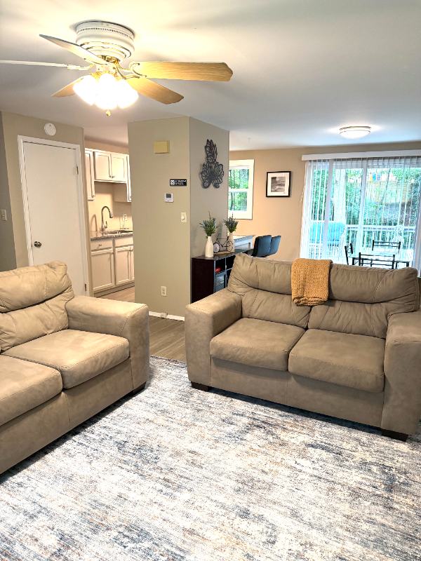 8014 Bald Ridge Dr - Photo 4 of 19