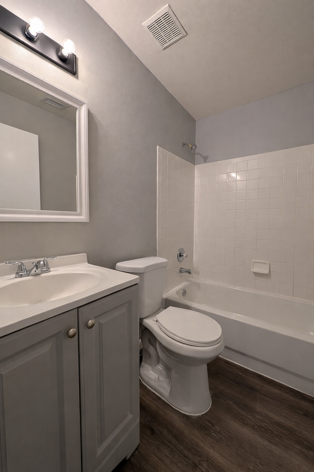 2013 E Giddens Ave - Photo 7 of 19