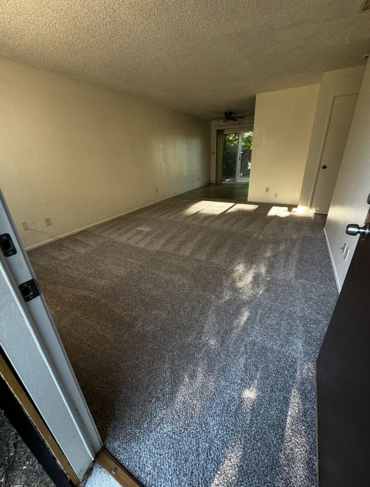 3332 Zamora Way - Photo 4 of 15