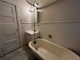 13 Albro St #2B - Photo 1 of 1