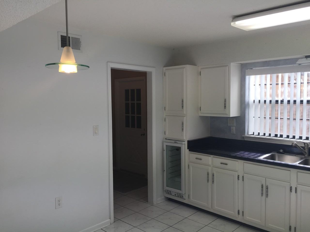 27 11th St - Photo 6 of 17