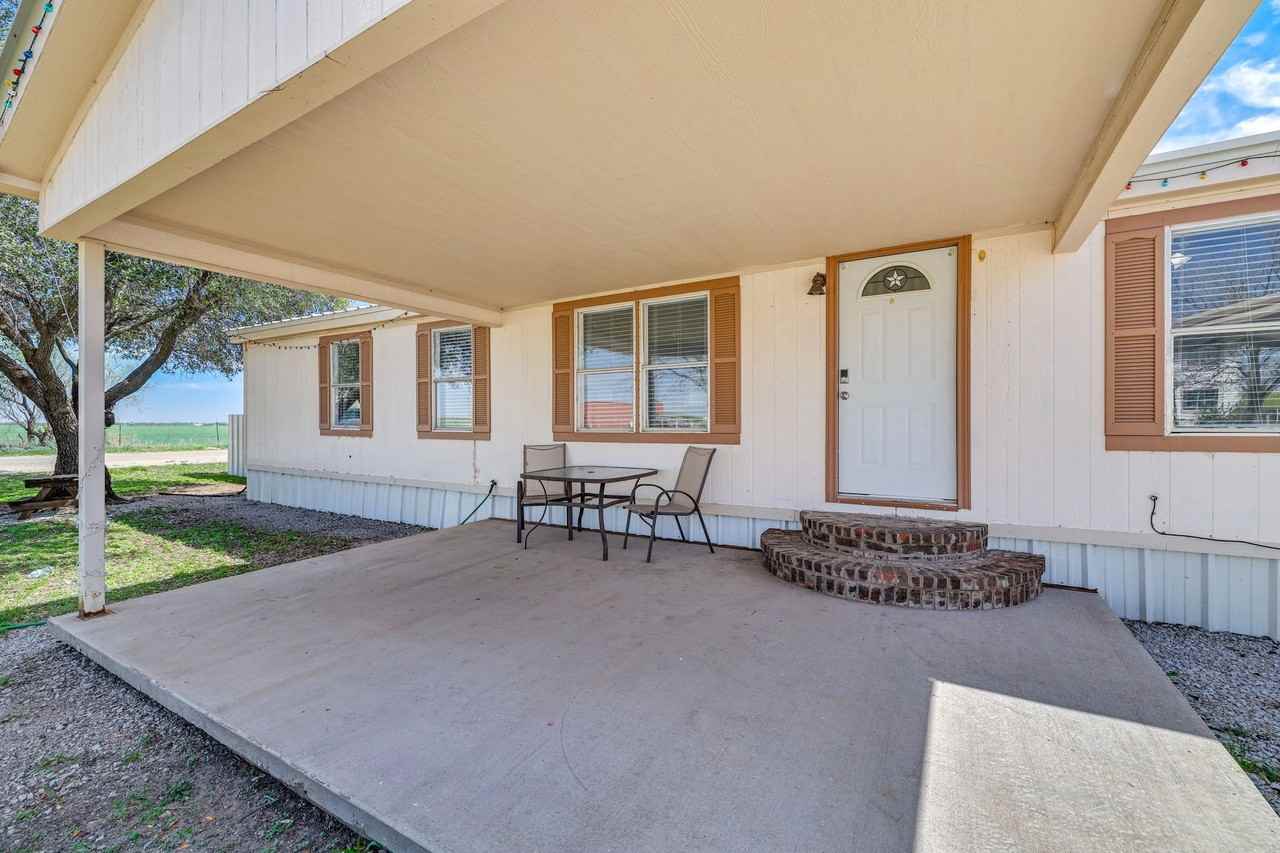 69 Cinnamon Ln - Photo 3 of 19