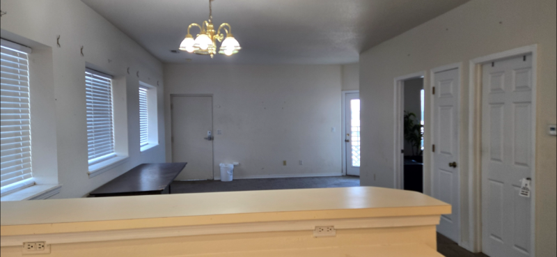 20210 E Smoky Hill Rd - Photo 3 of 8