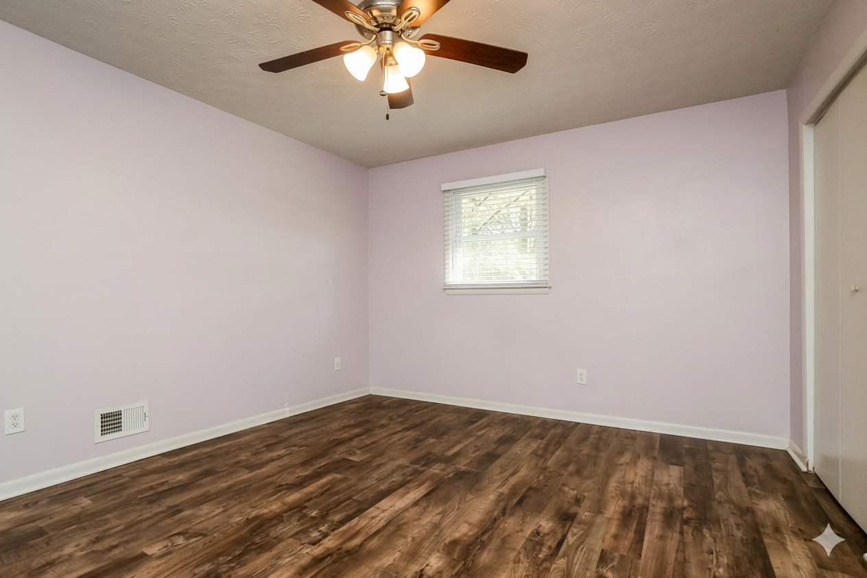 537 Plainville Dr Sw - Photo 3 of 6