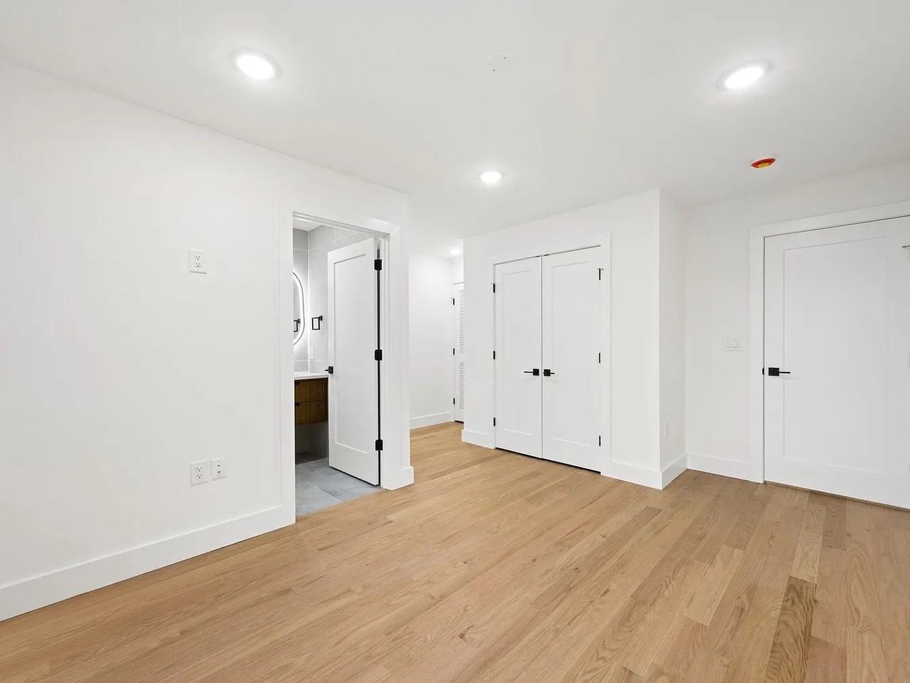 33 Graham St - Photo 3 of 6