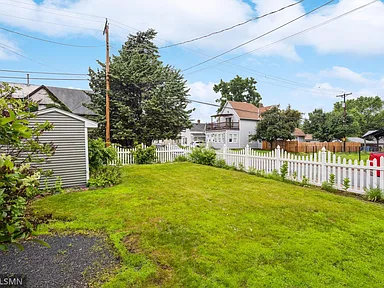 1134 Lincoln St Ne #2 - Photo 4 of 18