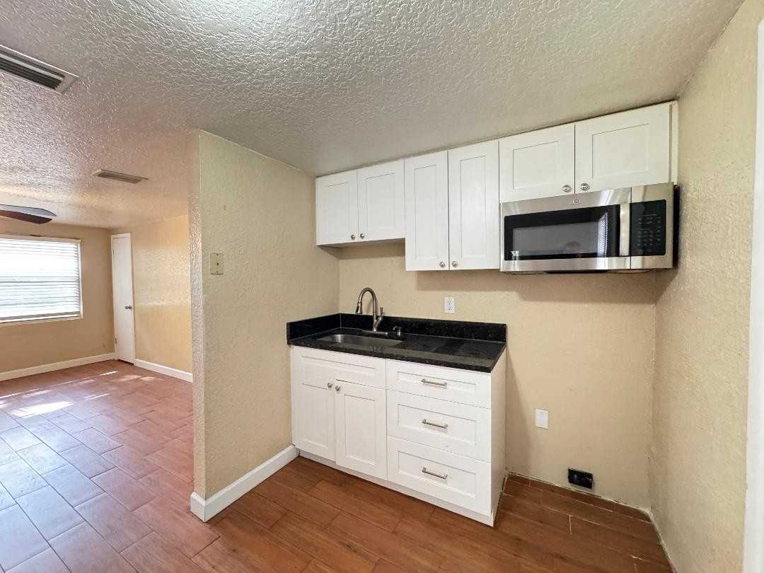 37221 Marlu Ln - Photo 6 of 16