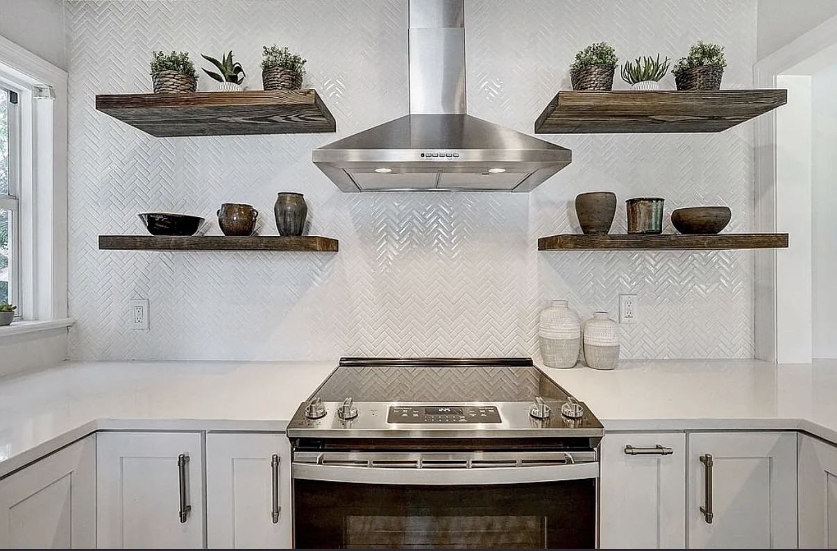 725 28th St N - Photo 4 of 23