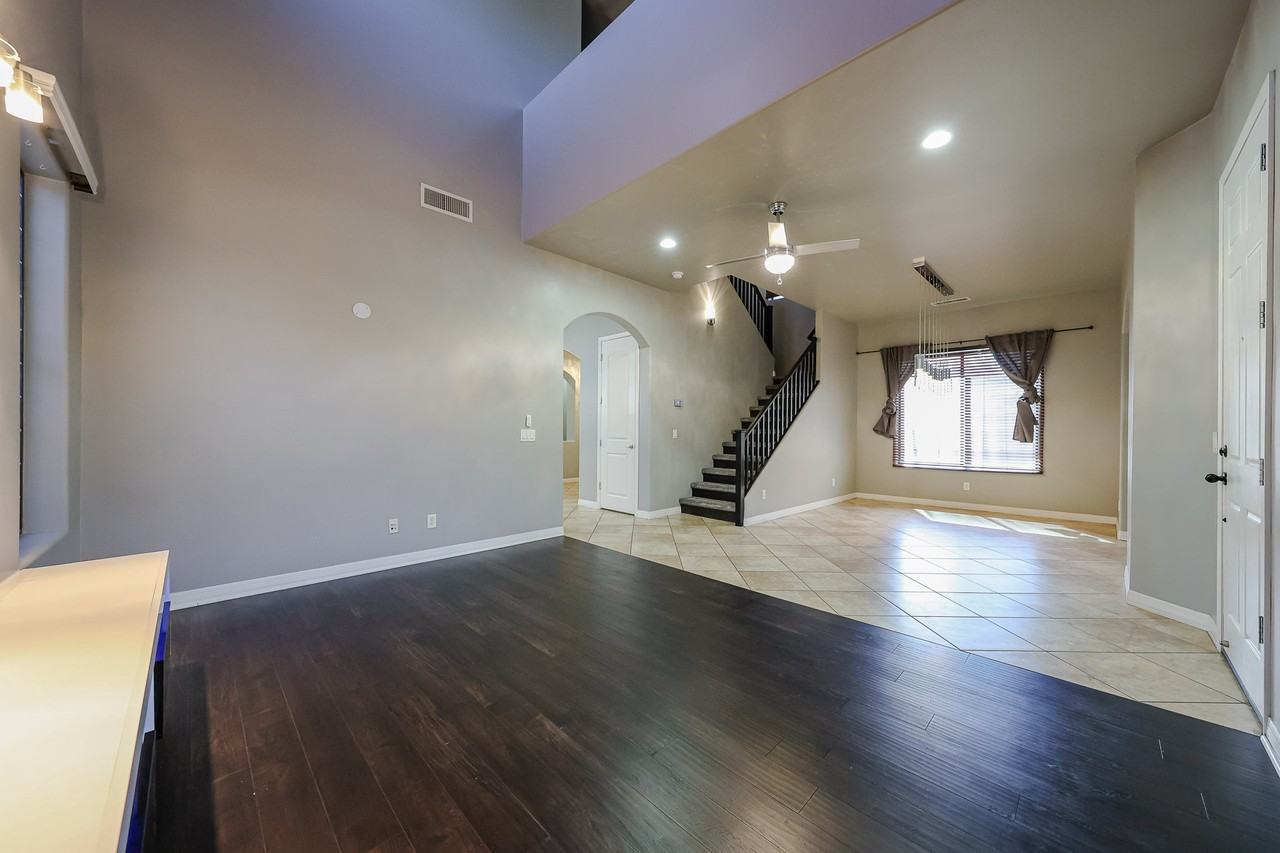 21665 S 215th Pl - Photo 7 of 50