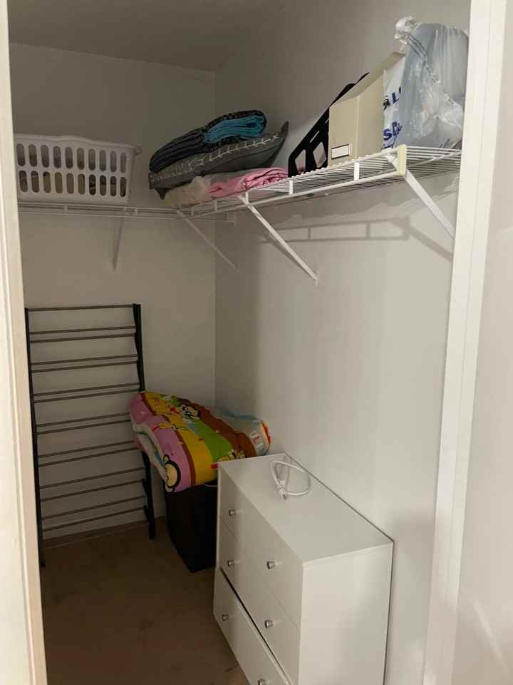 1410 Collegiate Cir - Photo 7 of 16