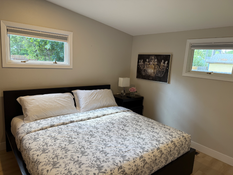 945 N 7th St - Photo 4 of 10