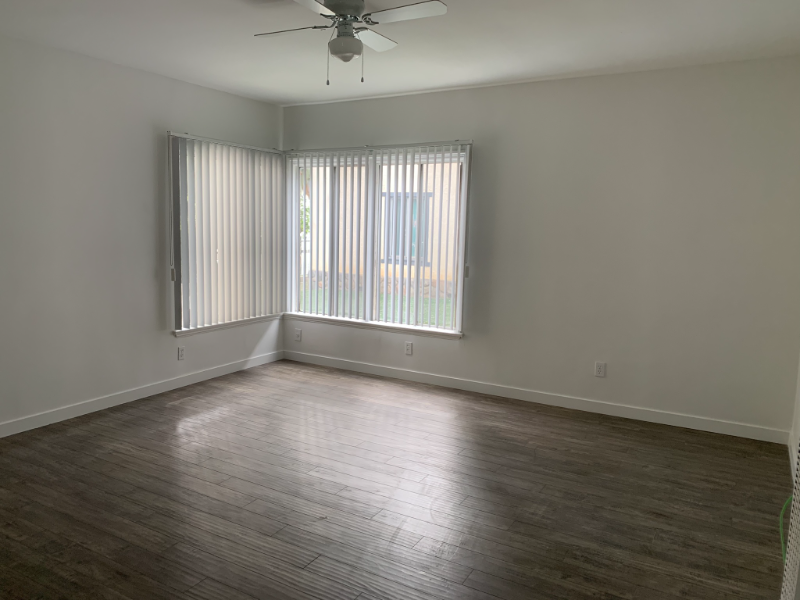 14711 Erwin St #6 - Photo 2 of 12