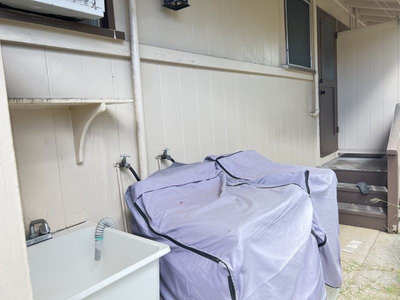 1231 Alexander St #D - Photo 3 of 12