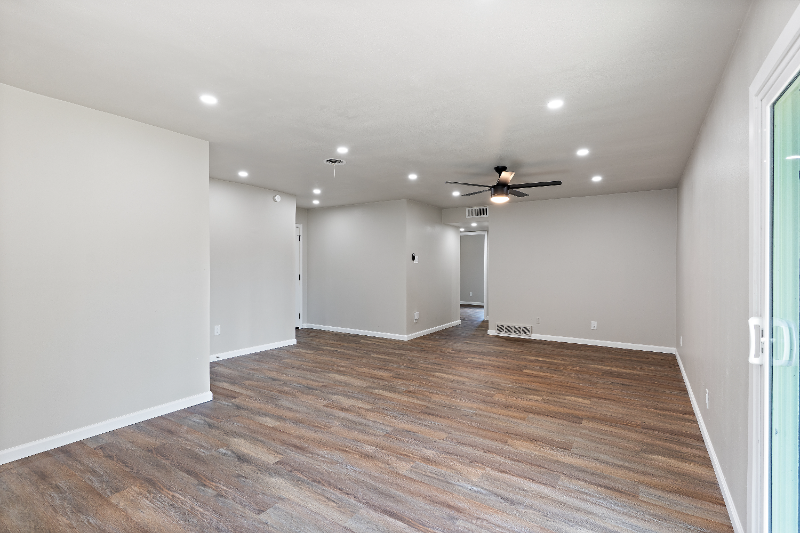 819 Wateka Way ##Tx - Photo 4 of 20