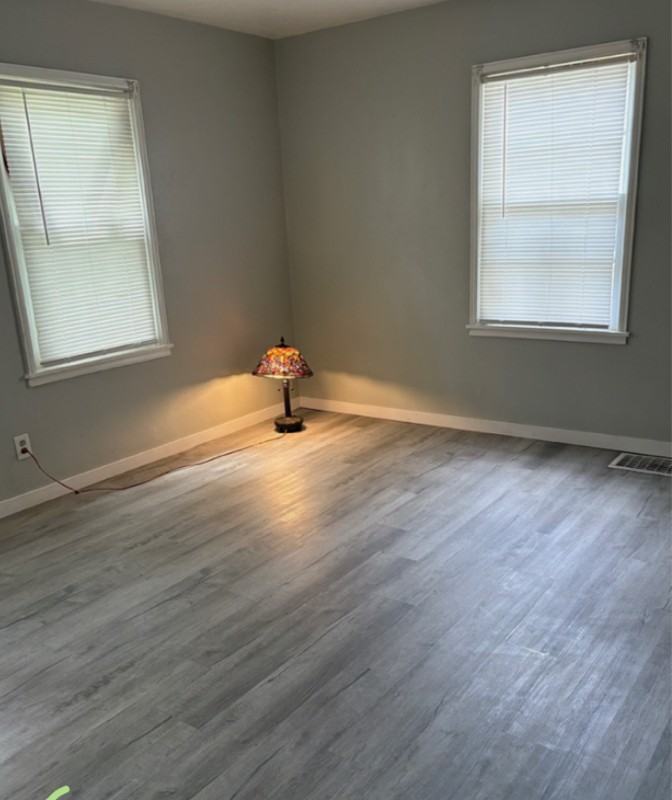 3031 W Wiswall St - Photo 2 of 2