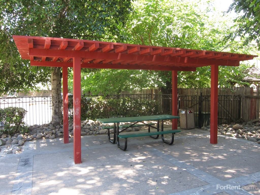 THE TERRACE AT FAIR OAKS Apartments 5820 Sutter Ave, Carmichael, CA
