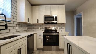 803 Westwood Dr - Photo 1 of 1