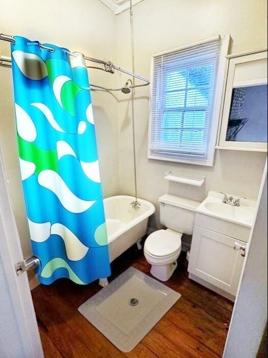 201 Spring St - Photo 5 of 10