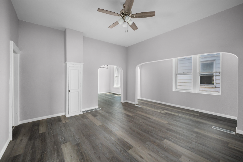 416 Colburn St #1 - Photo 7 of 11