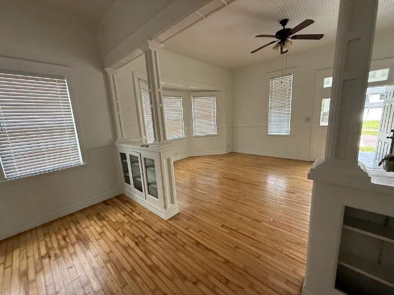 2708 N 19th St - Photo 2 of 20