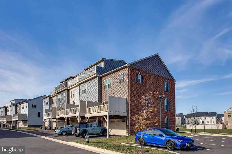 14602 Ring House Rd - Photo 3 of 19