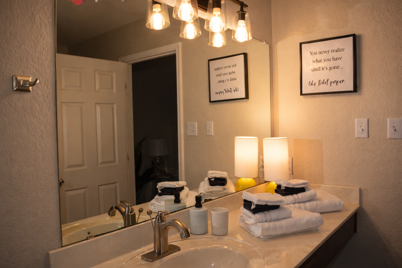 619 Starlight Dr - Photo 5 of 20