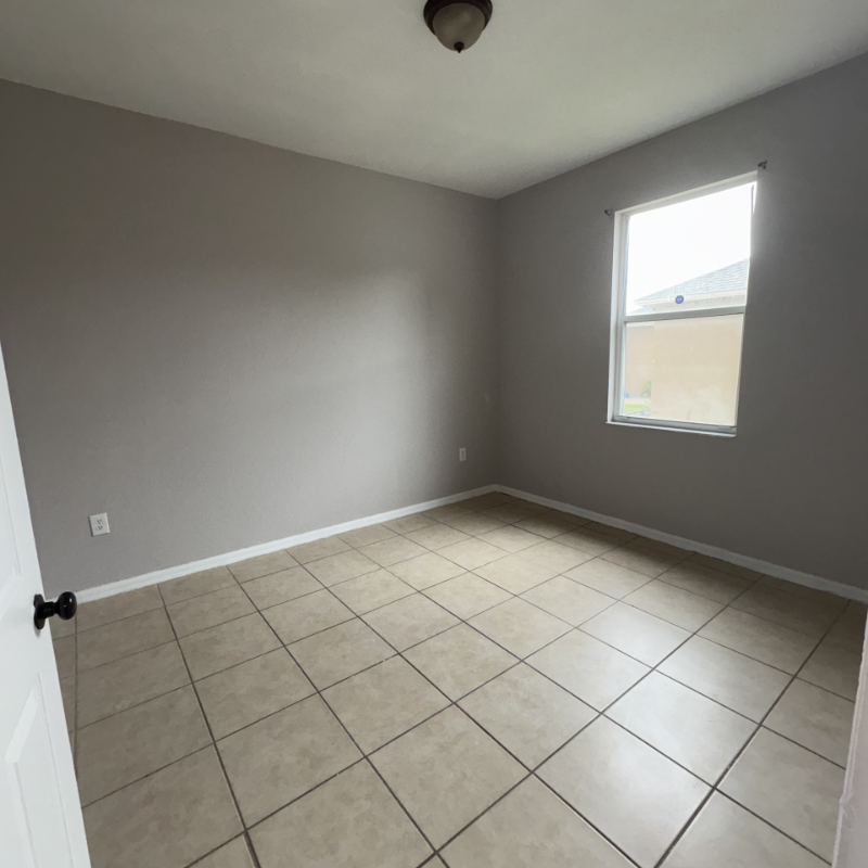 517 Heather Glen Dr - Photo 5 of 16