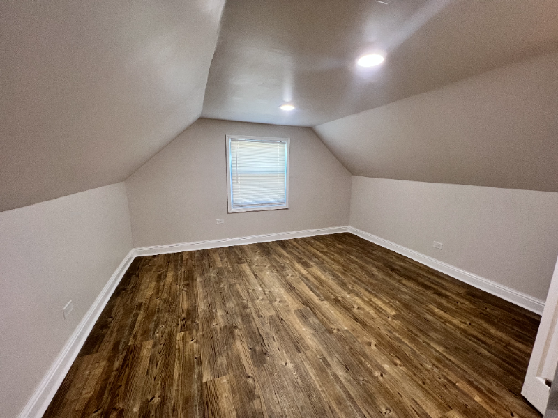 8208 W North Shore Ave #3 - Photo 2 of 11