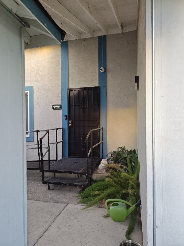 1536 Holleran Ct - Photo 3 of 9