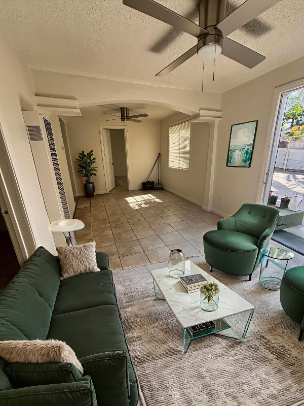 1402 N Willowbrook Ave #D - Photo 2 of 13
