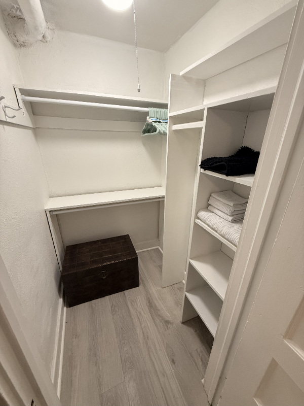 820 N Humboldt St #7 - Photo 3 of 6