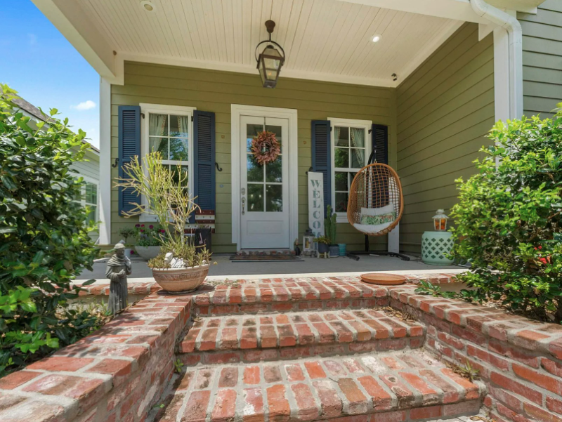 1307 Americana Blvd - Photo 2 of 17