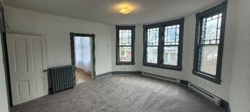 featured image of 231 S Prospect St Apt B #231B